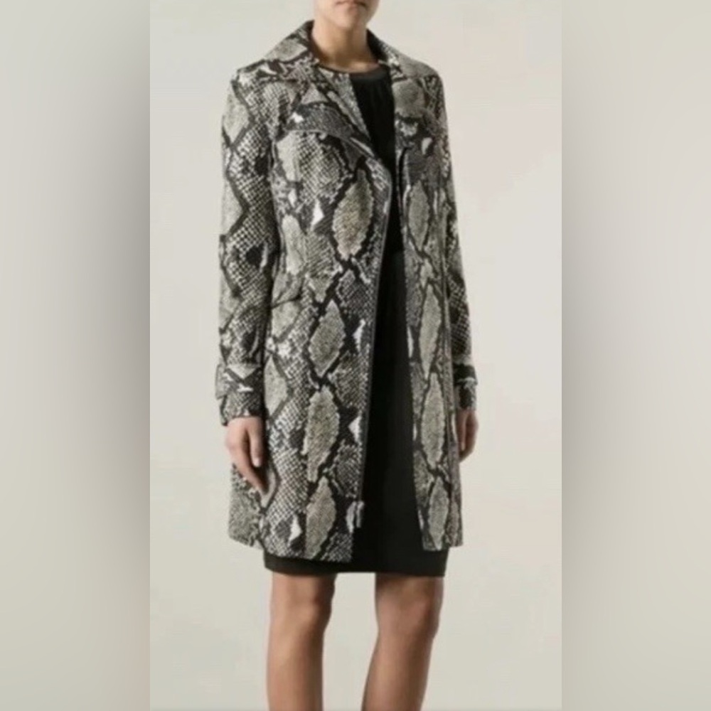 Diane Von Furstenberg Black and Gray Trench Coat